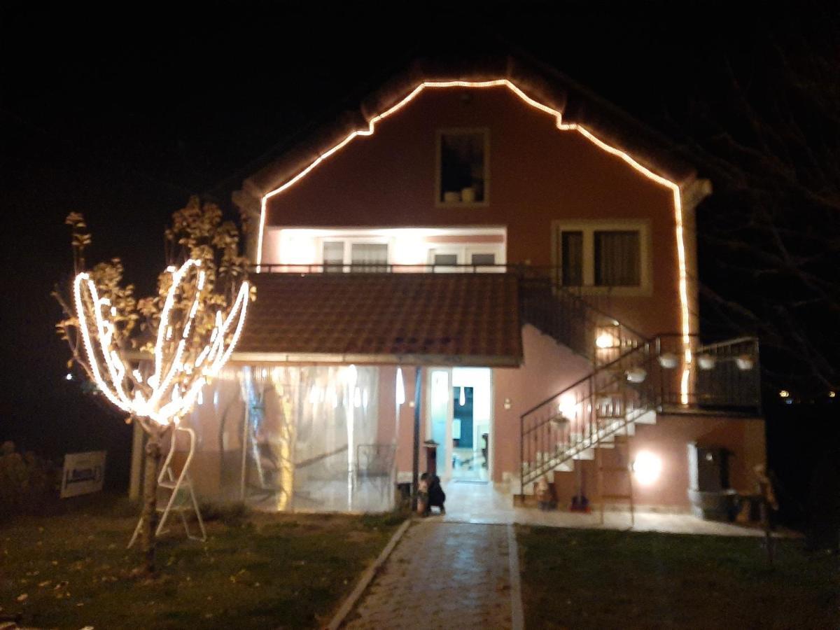 Apartments "Predah Kod Baraca" Ni المظهر الخارجي الصورة